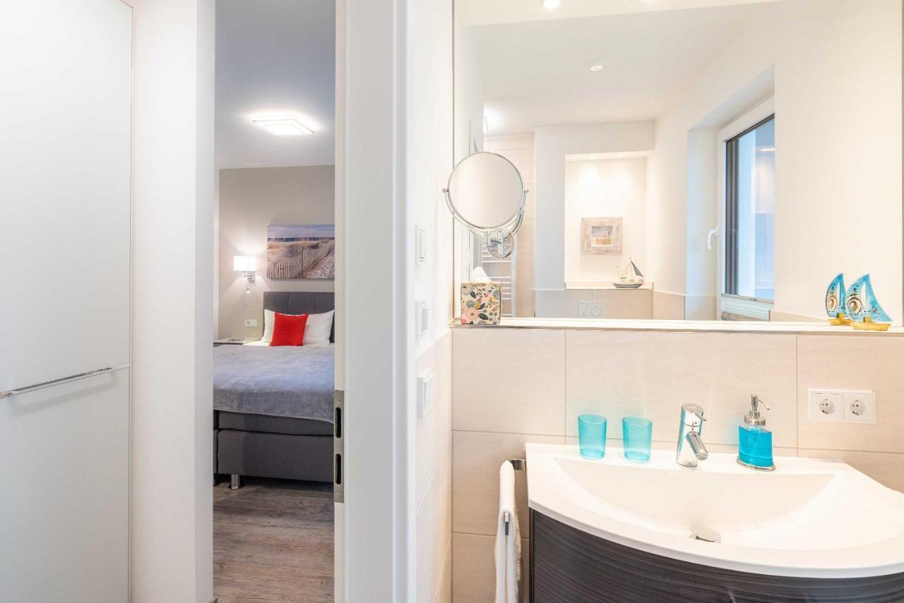 Appartement "Mondstein" Mit Penthouseflair - Oase Am Haff Garz  Kamer foto